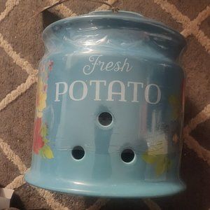 Pioneer Woman Potato Keeper